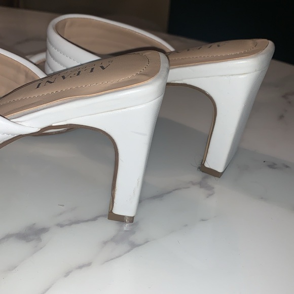 Alfani Heel - Picture 4 of 4